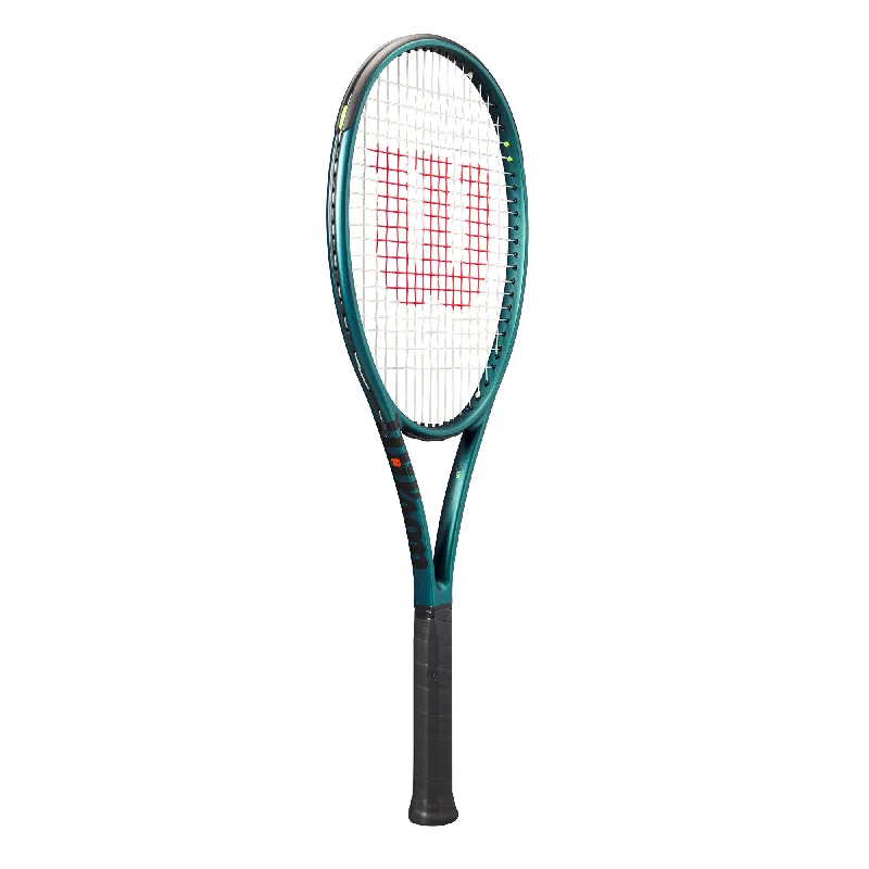 Blade 98 16 x 19 v9 Tennis Racket